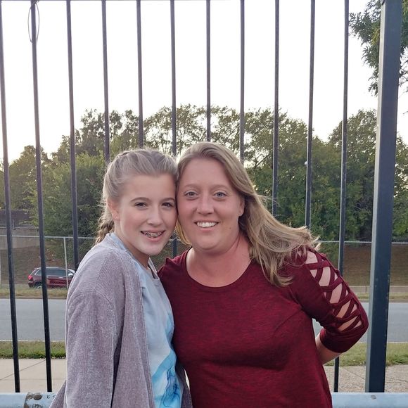 Meet your Posher, Devin - Picture 1 of 1